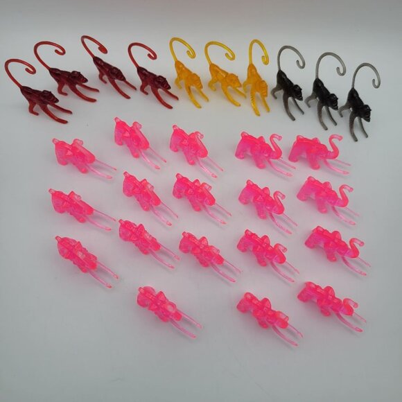 Vintage Cocktail Hanger Marker Zoo Animals 1960s Nron Pink Elephant Monkeys Mix - Picture 2 of 14